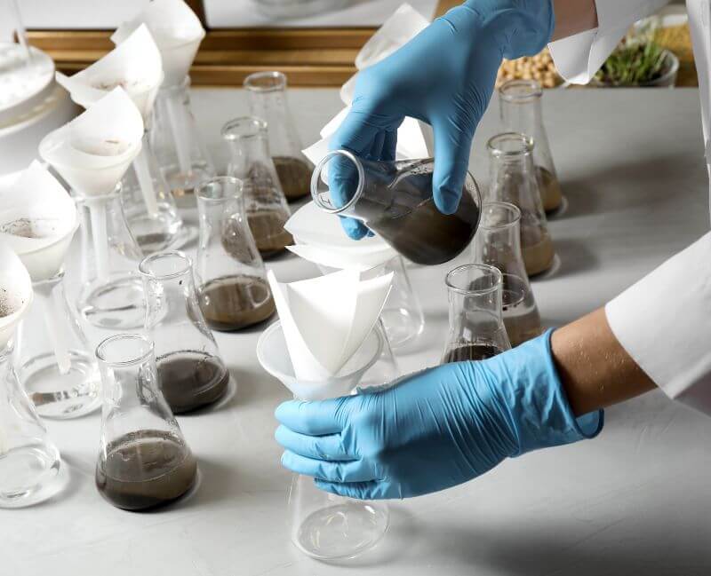 laboratorio analisi chimiche e microbiologiche padova